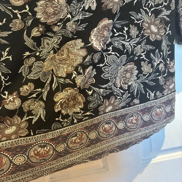 Lucky Brand Black and Brown Paisley Top - Picture 5 of 6